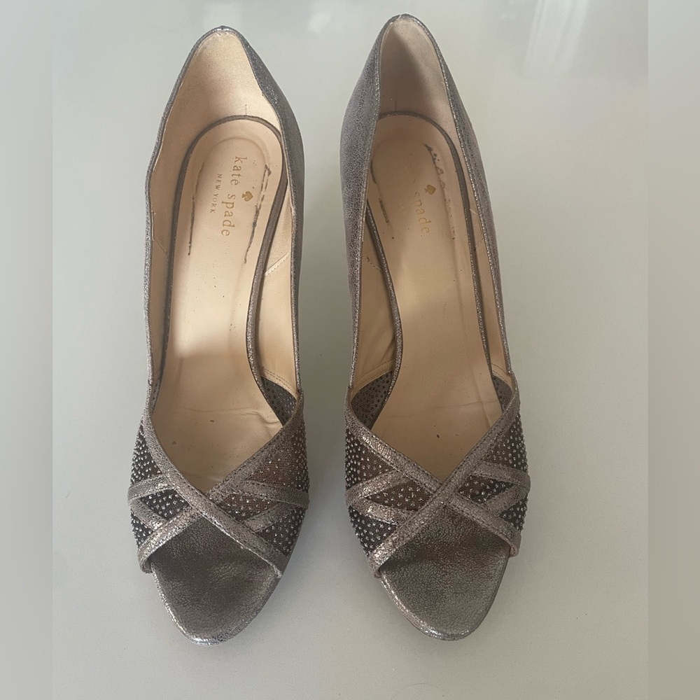 Kate Spade Bayla Pumps - Size 9